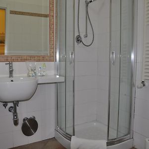 Habitación con Cama Queen